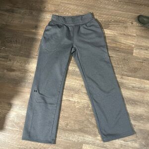 Semi fitted sweater pants
